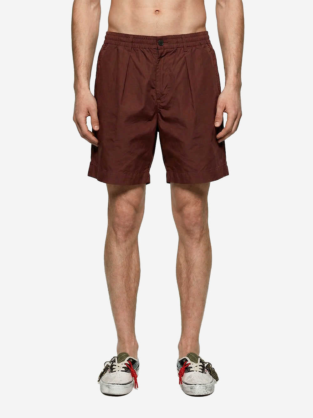 UNIVERSAL WORKS Shorts marroni Pleated Track Marrone Urbanstaroma
