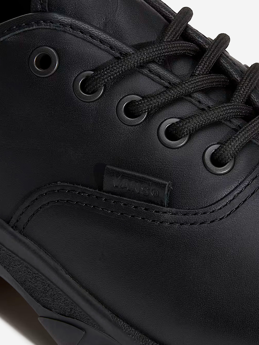 VANS OTW Authentic Oxford nere con suola Vibram Nero Urbanstaroma