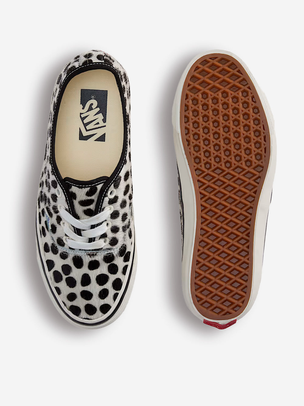 VANS LX Authentic 44 Premium dalmata in pony hair Bianca nera Urbanstaroma