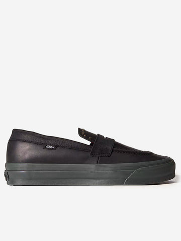VANS Mocassini LX 53 Premium neri con dettaglio borchie Nero