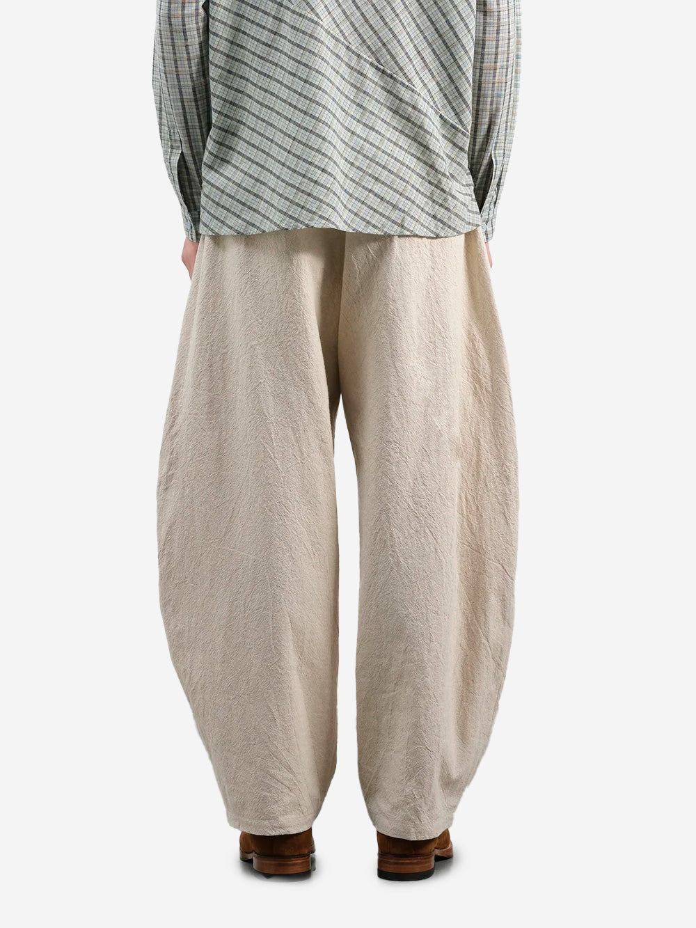YMC Pantaloni barrel beige in misto lino Stone Urbanstaroma