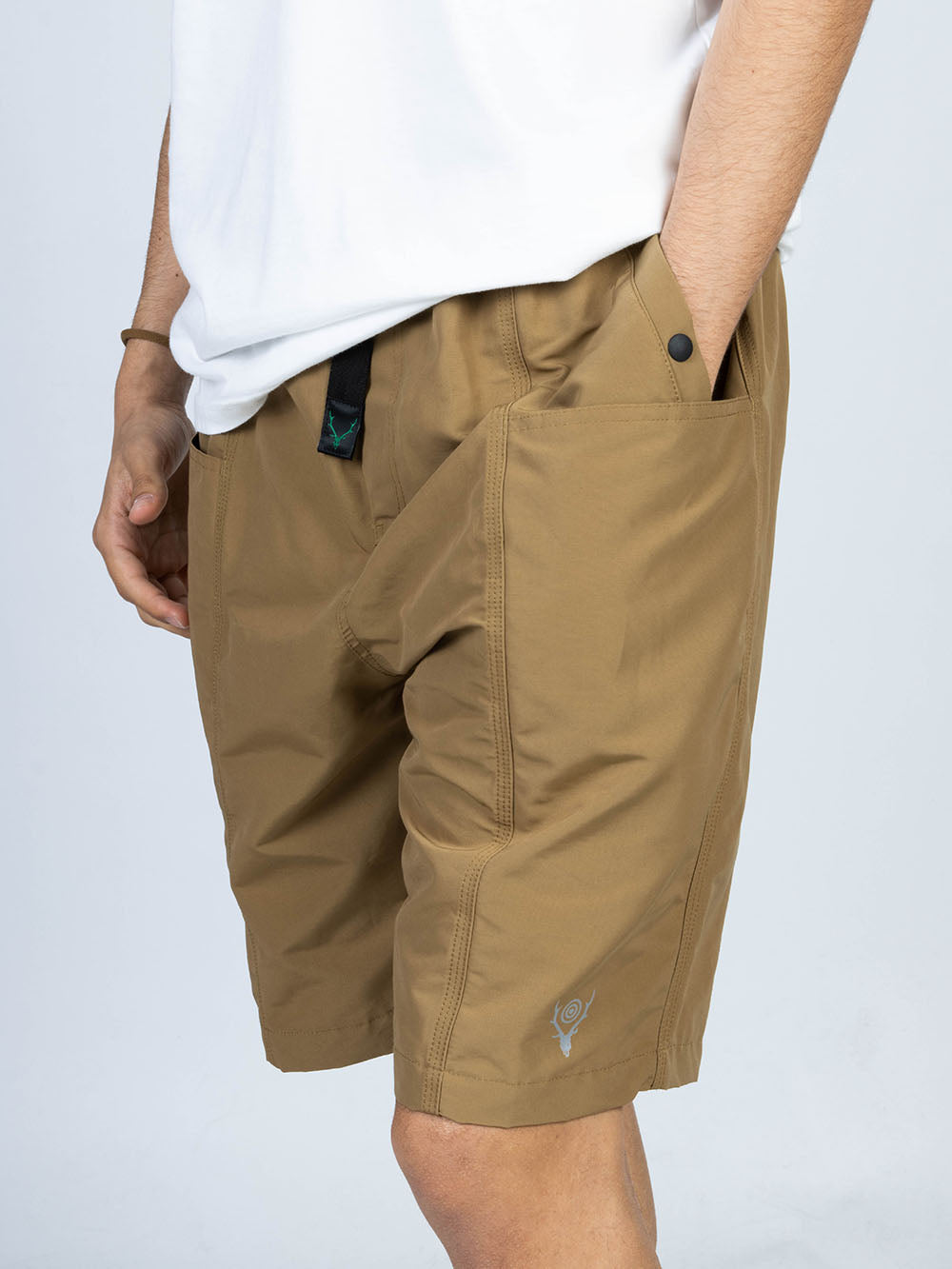 SOUTH2 WEST8 Shorts in grosgrain con cintura Senape Urbanstaroma