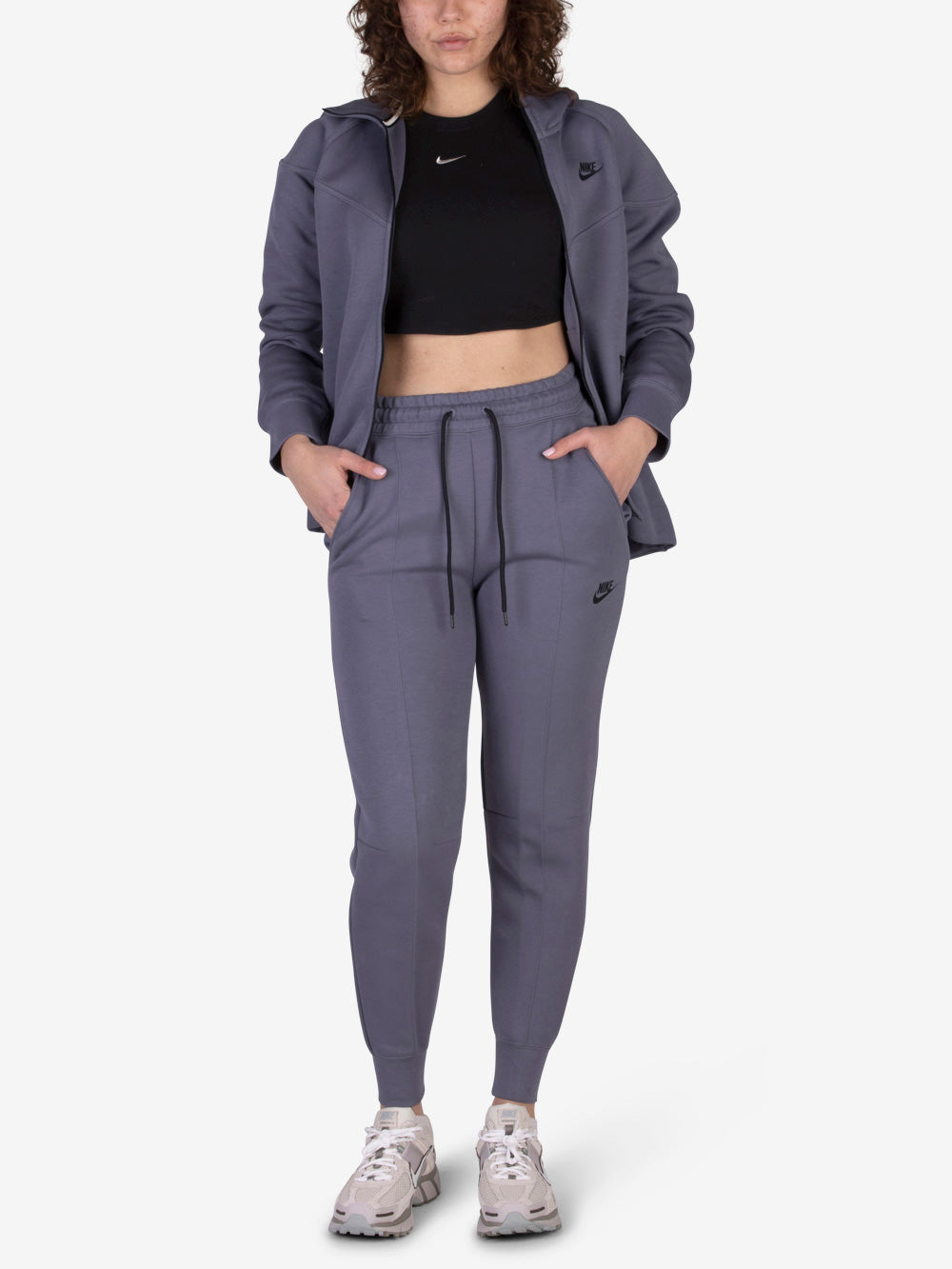 NIKE Pantaloni Sportswear Tech Fleece Viola Urbanstaroma
