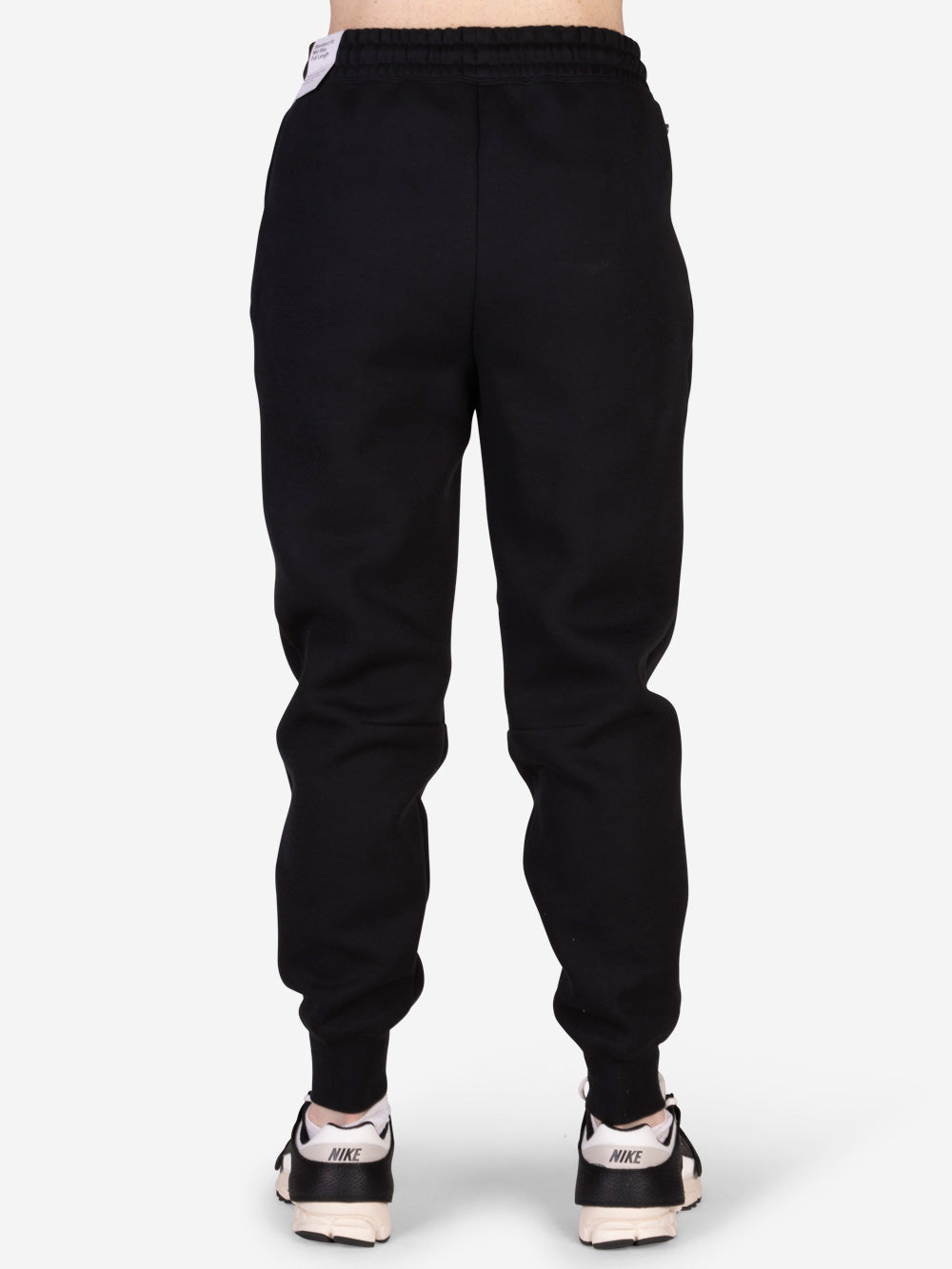 NIKE Pantaloni Sportswear Tech Fleece Nero Urbanstaroma