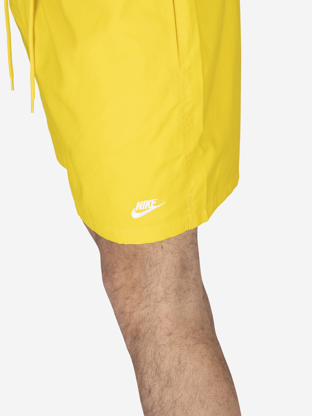 NIKE Shorts Nike Club Giallo Urbanstaroma